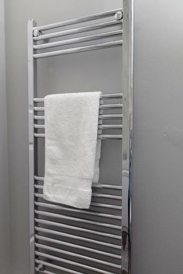 Prime Commuter Executive Apartment Dunfermline Esterno foto